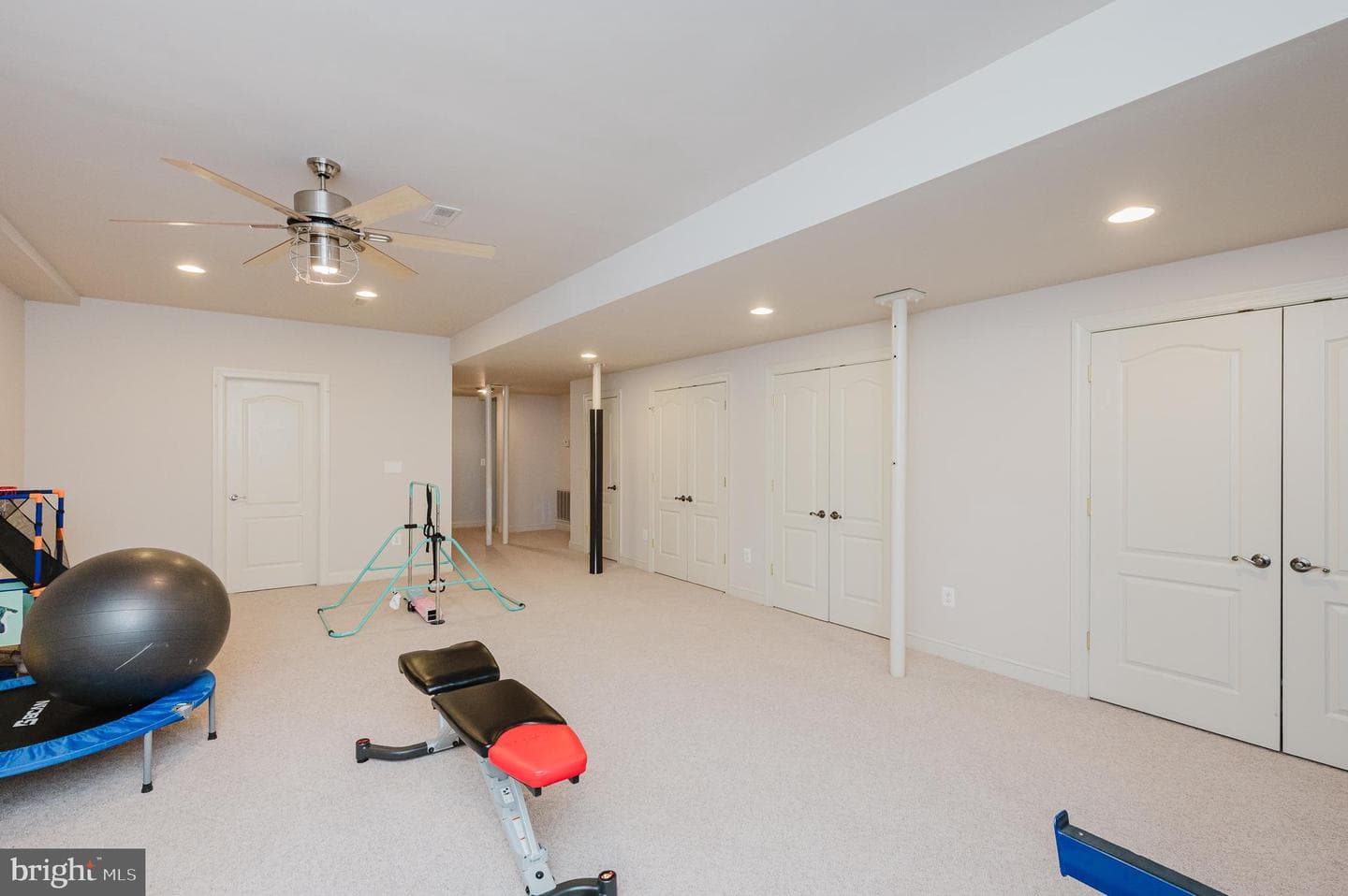 1216 Bluebird Court W photo 70