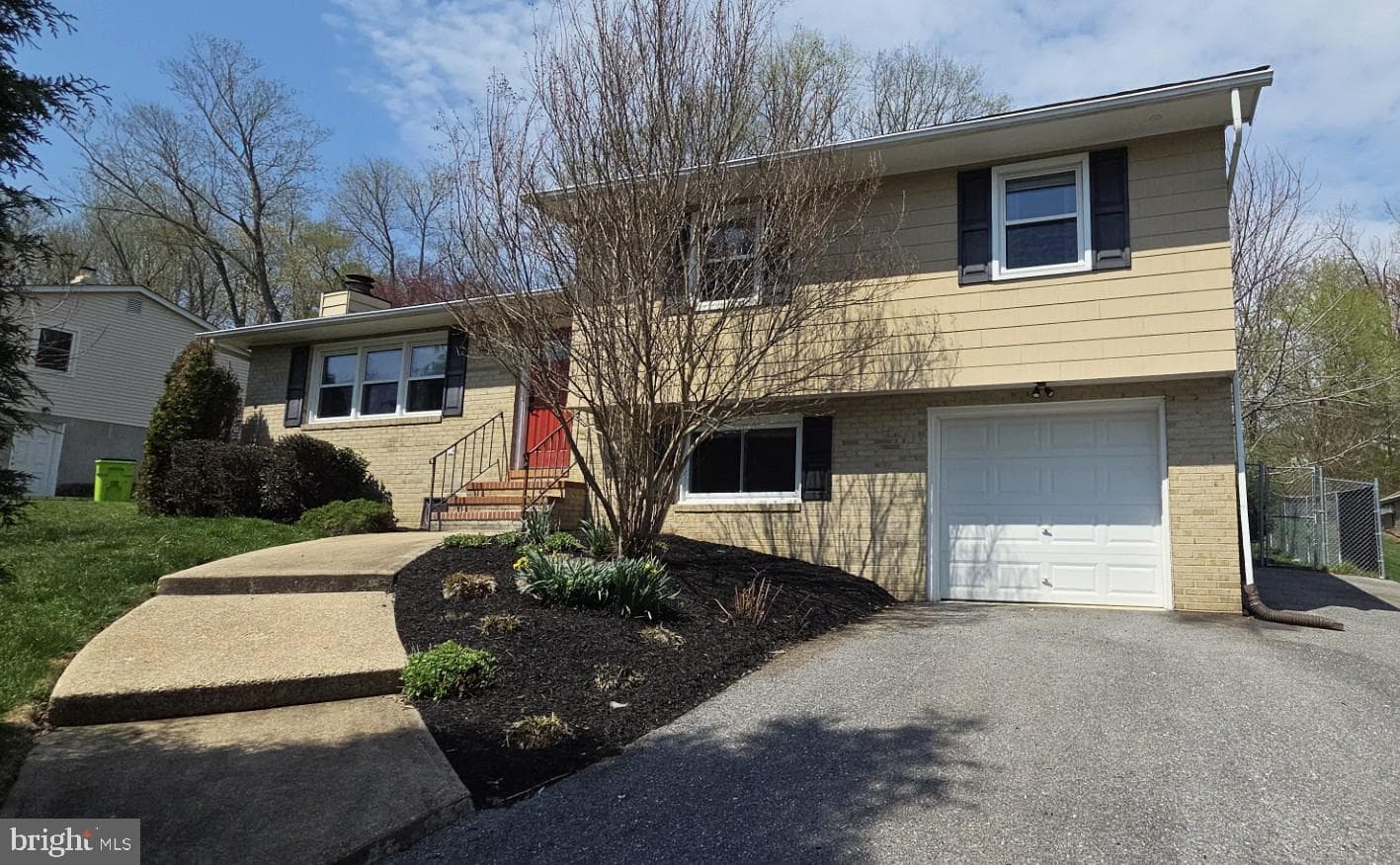 1400 Wildwood Drive photo 4