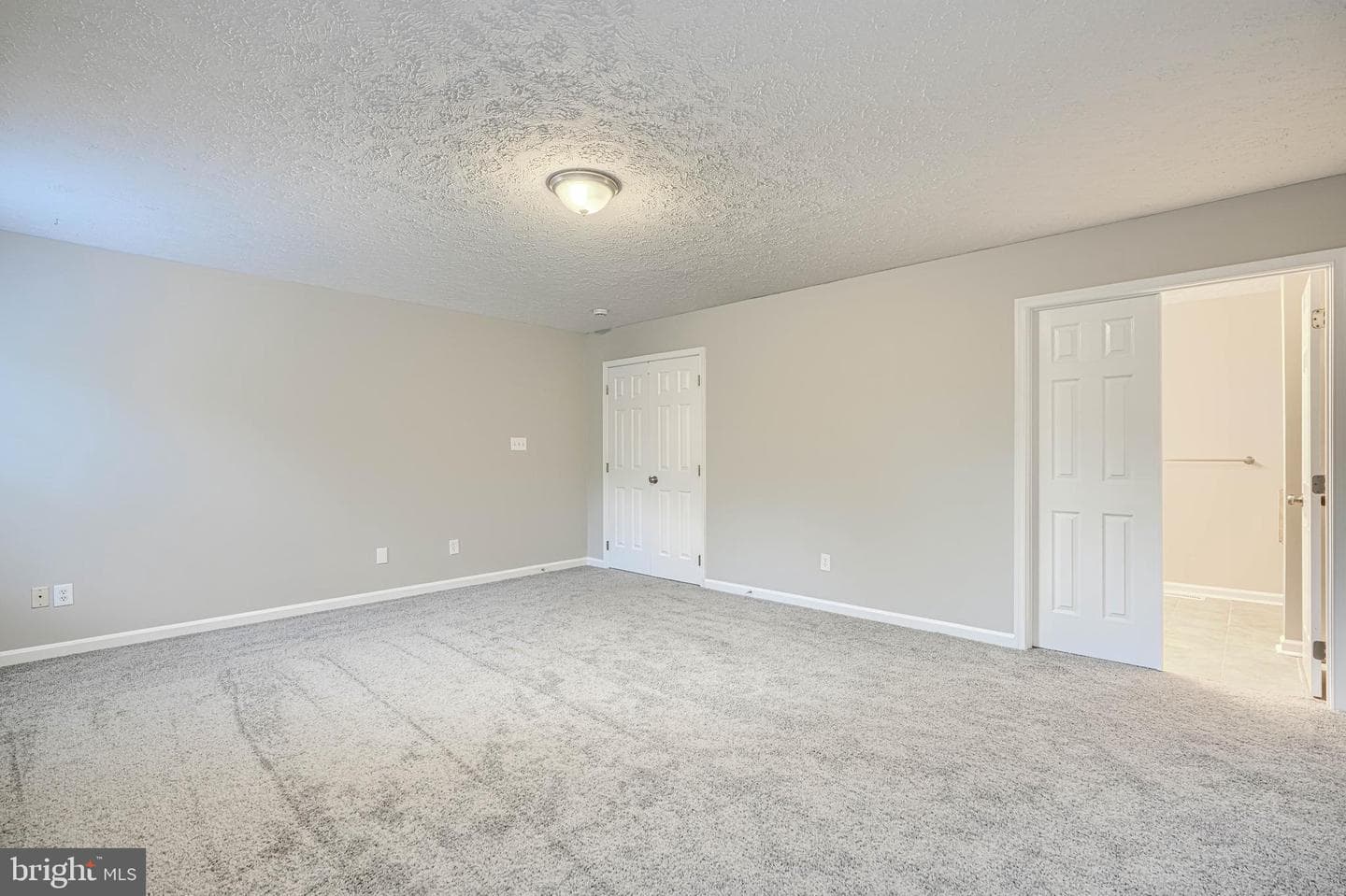 467 Manor Road photo 30