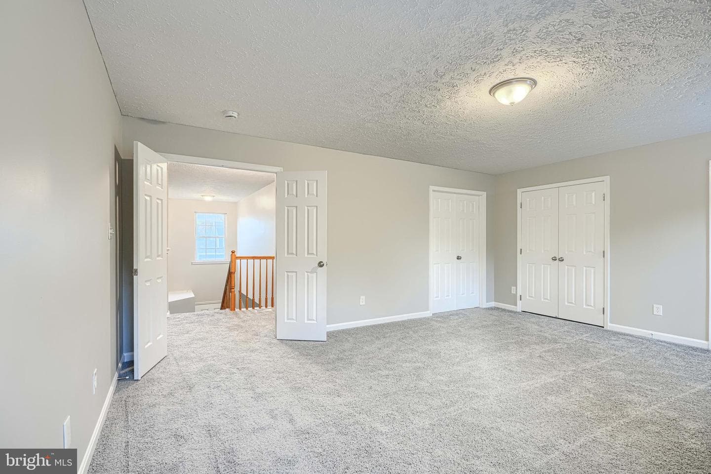 467 Manor Road photo 34