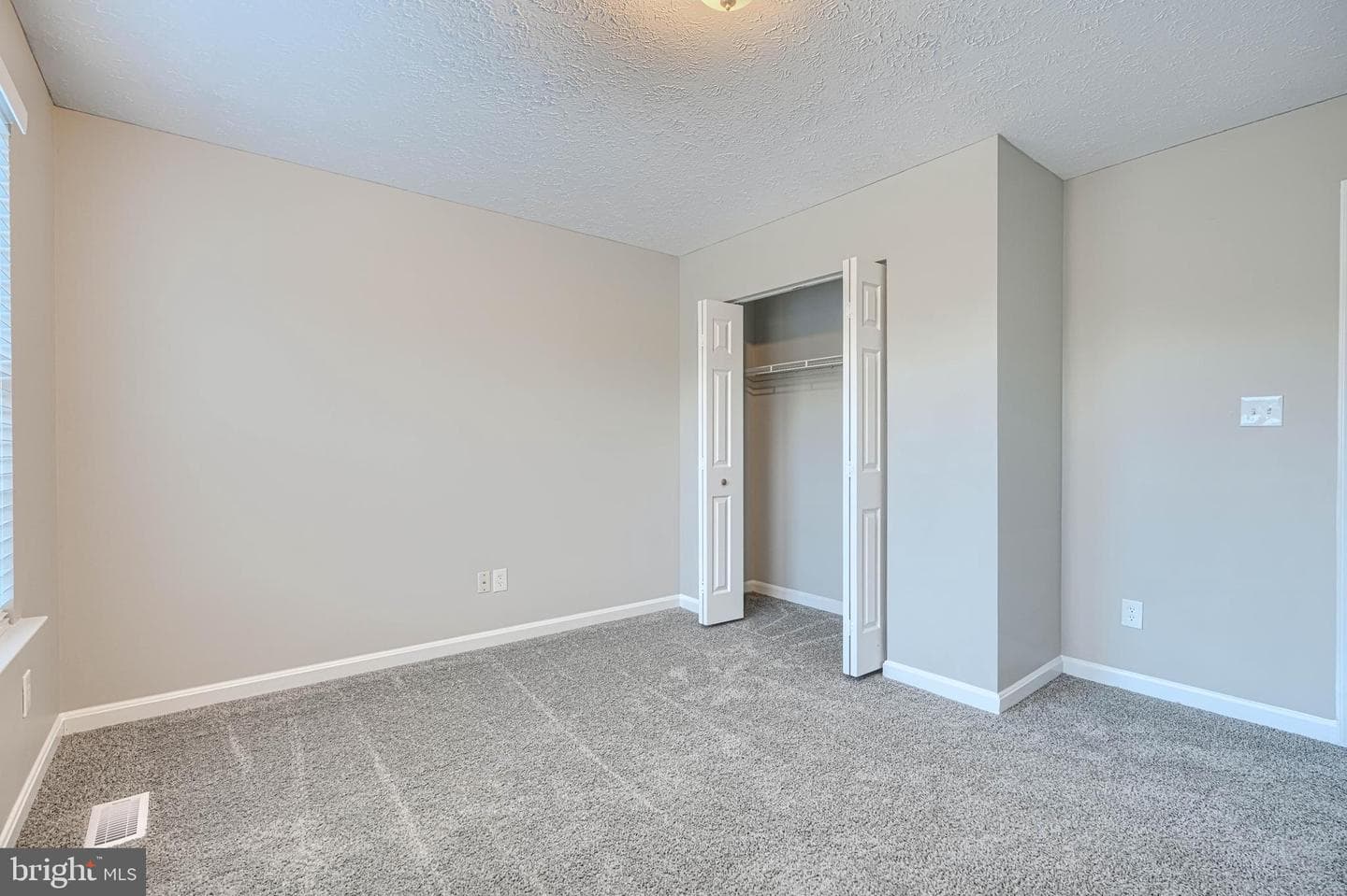 467 Manor Road photo 45