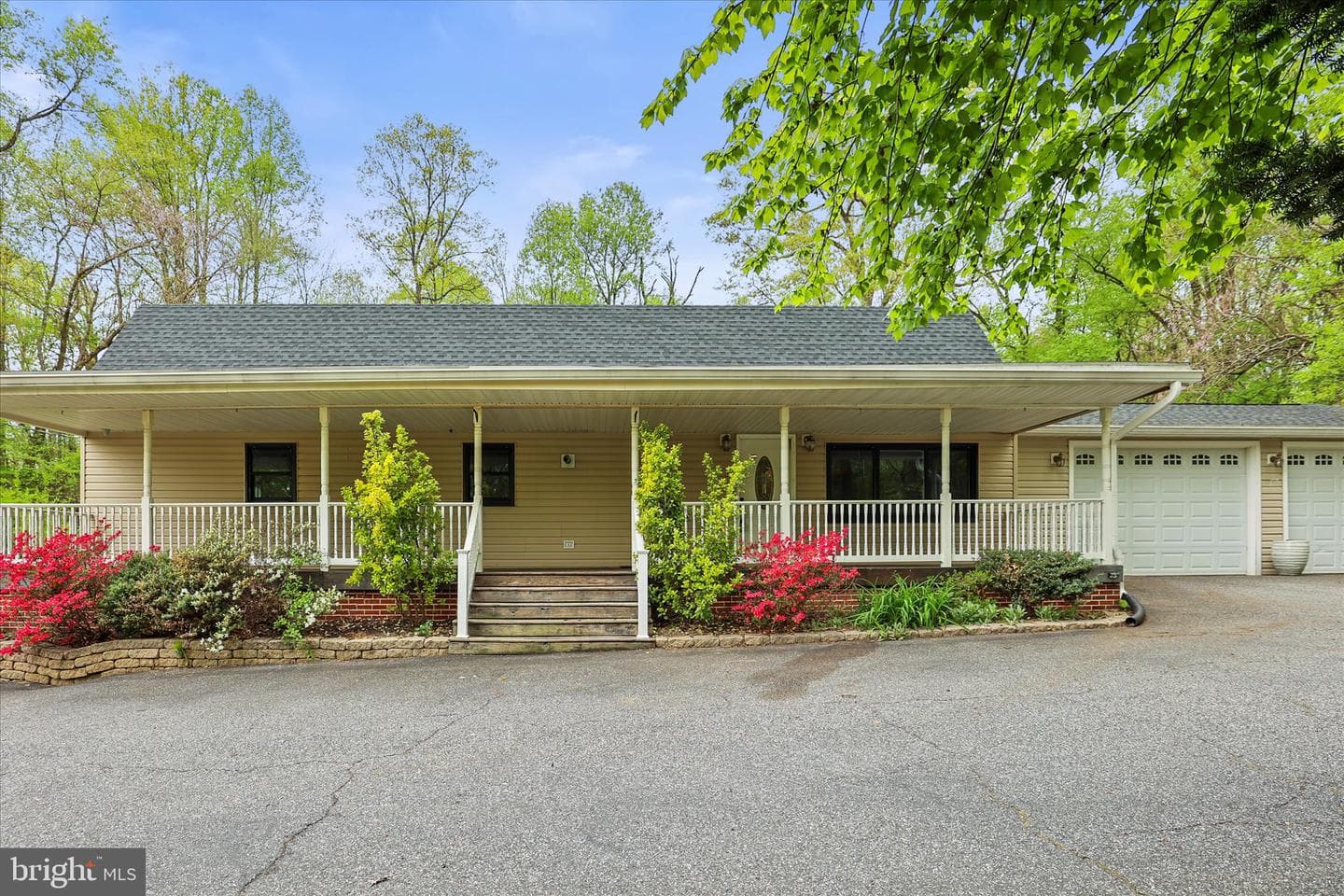 1426 Ridge Road photo 3