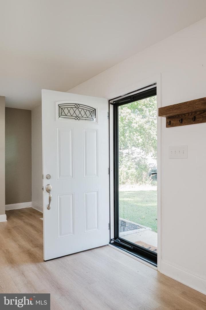 630 Sequoia Drive photo 2