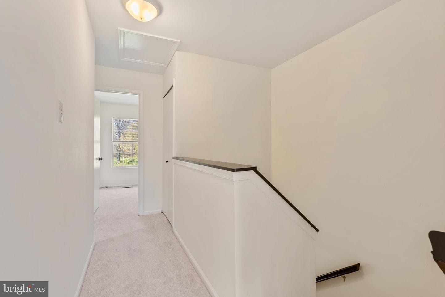 330 Fullerton Place photo 15