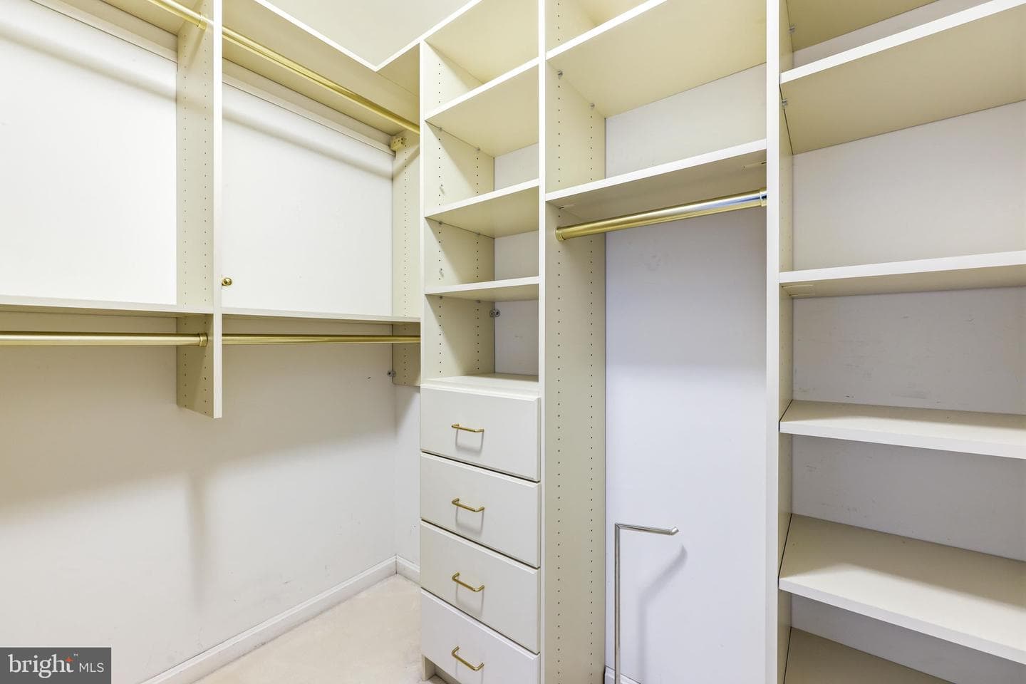 1408 Bonnett Place #219 photo 21