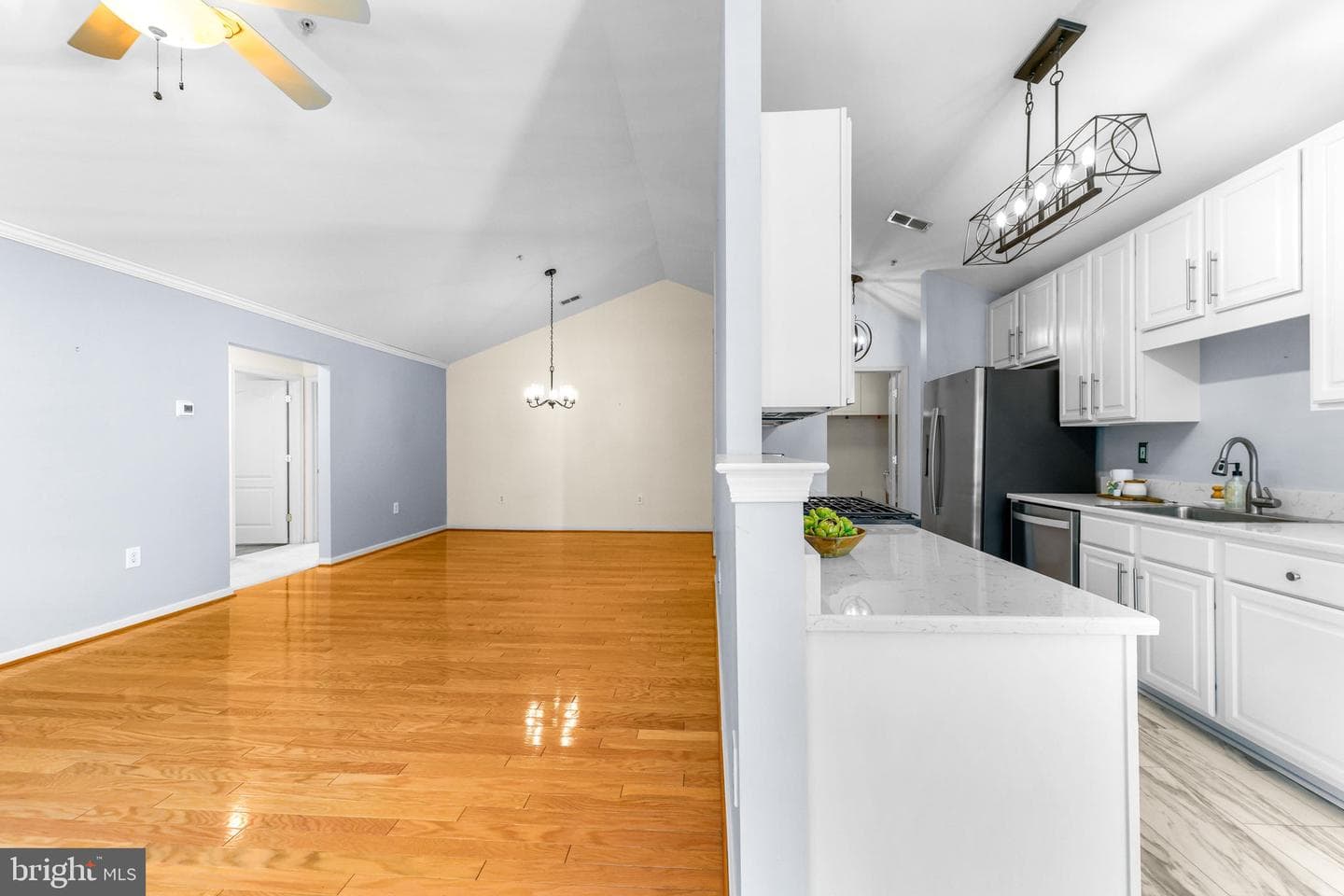 1408 Bonnett Place #219 photo 8