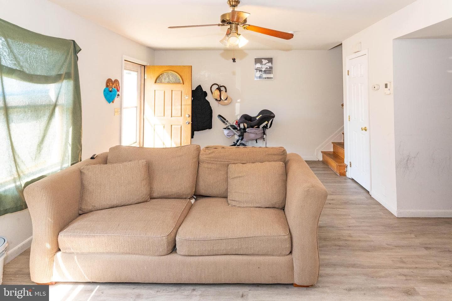 1573 Charlestown Drive photo 3