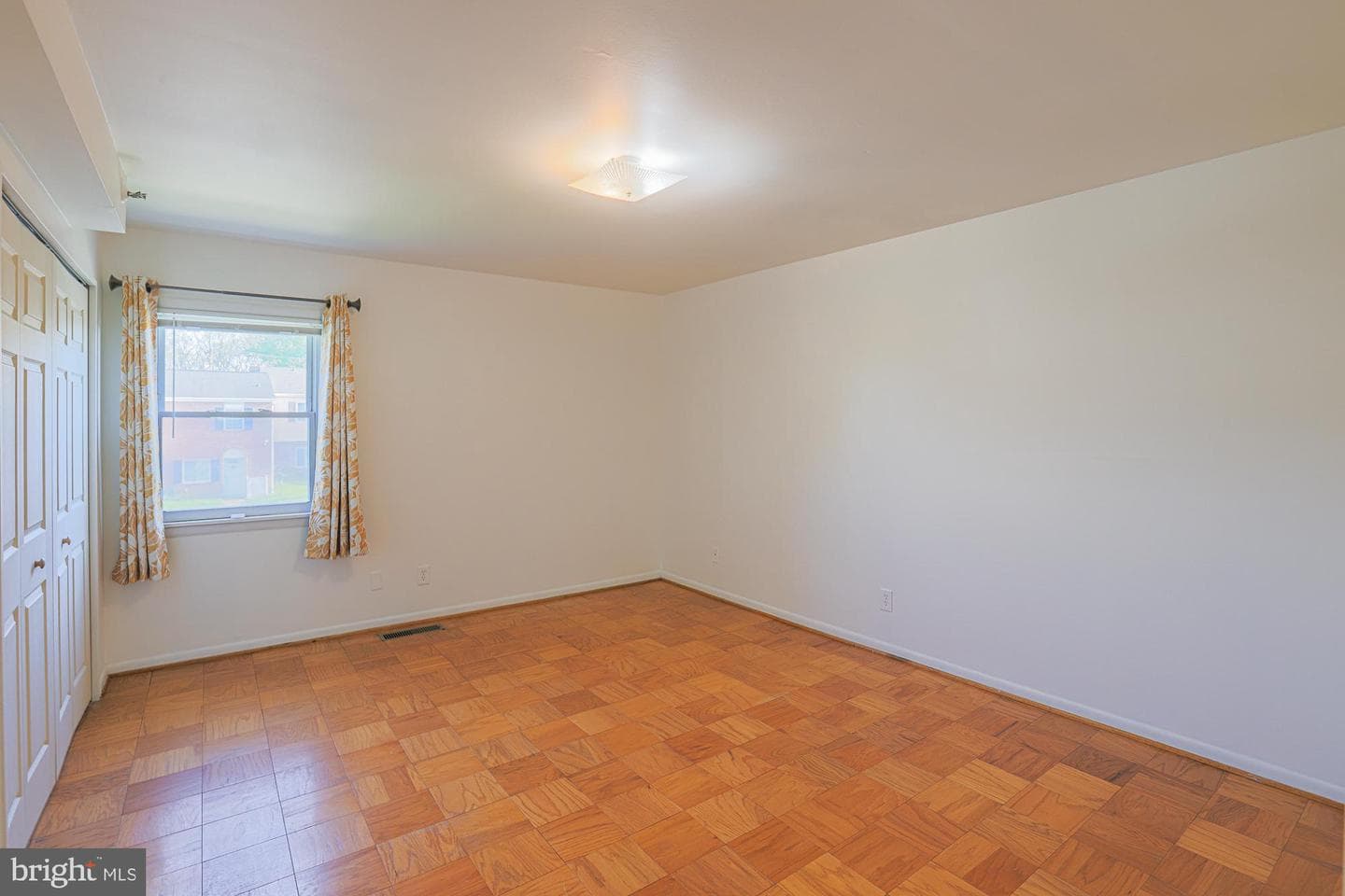 301 Sweet Briar Court photo 25