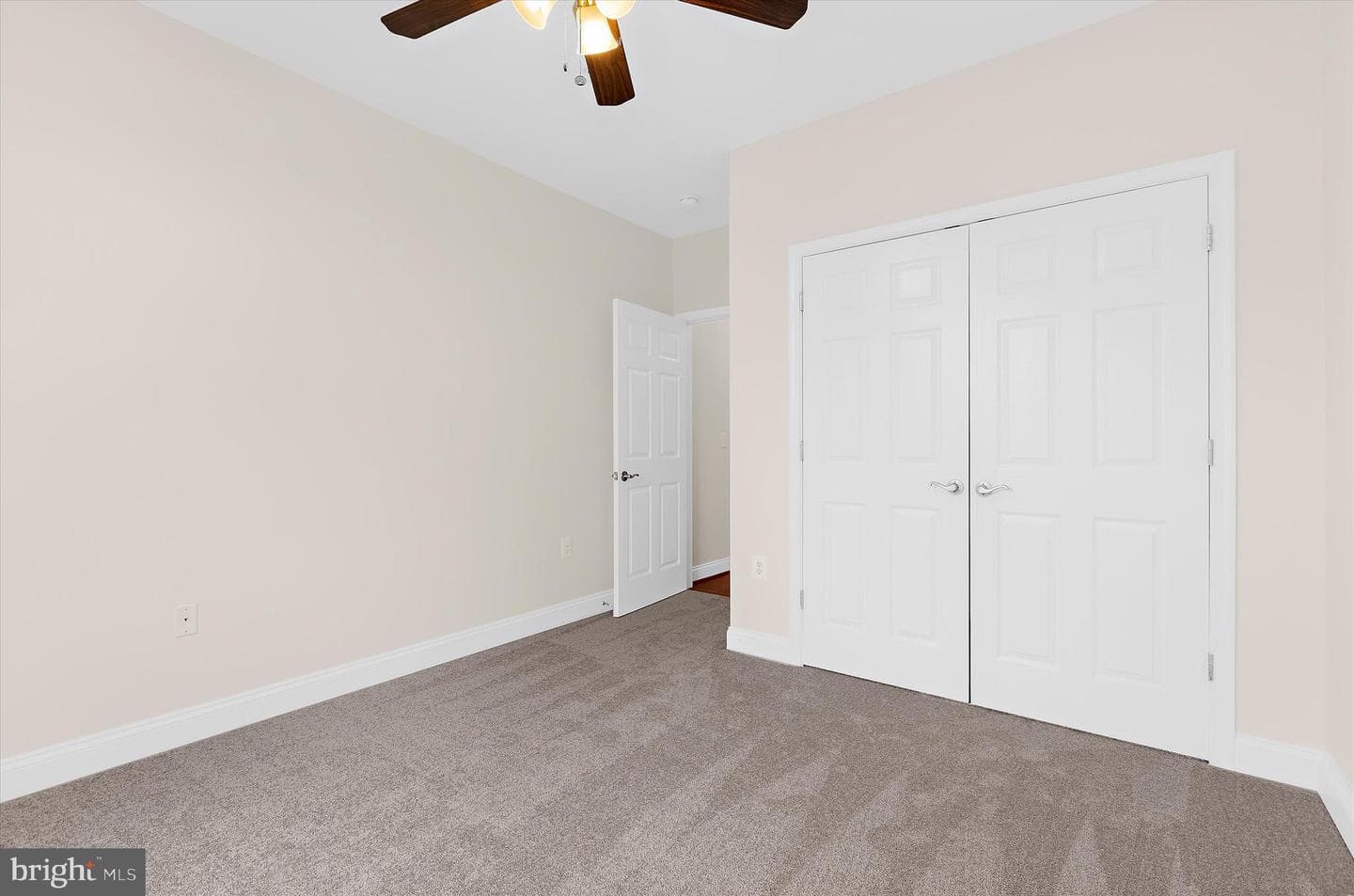 1815 Selvin Drive #204 photo 29