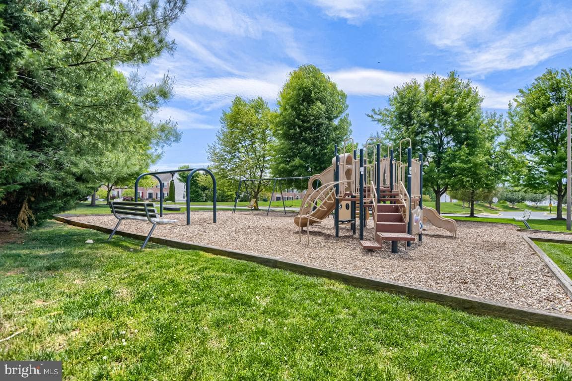 1815 Selvin Drive #204 photo 50