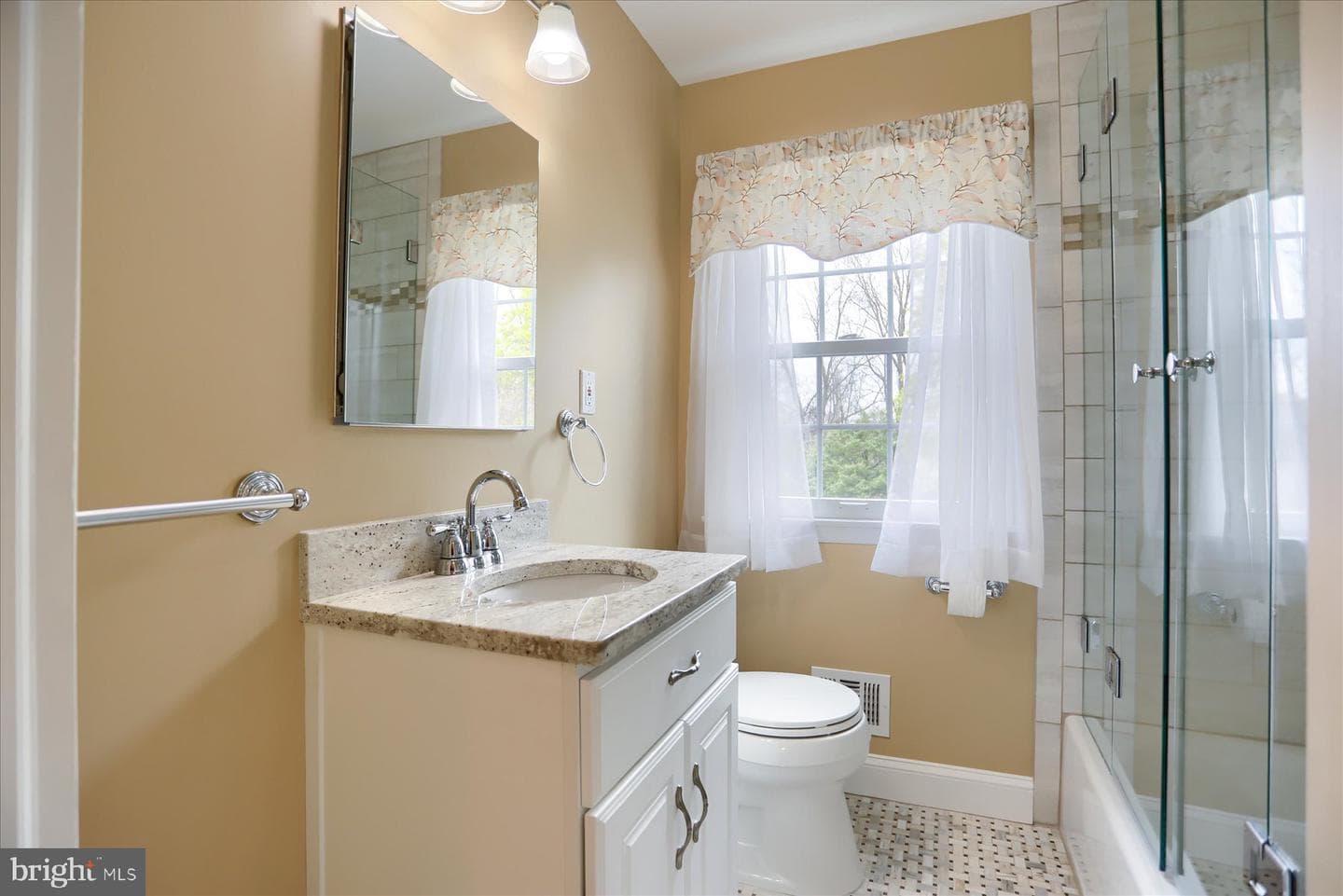 718 Linwood Avenue photo 21