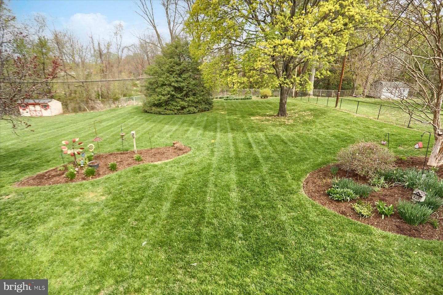 718 Linwood Avenue photo 36