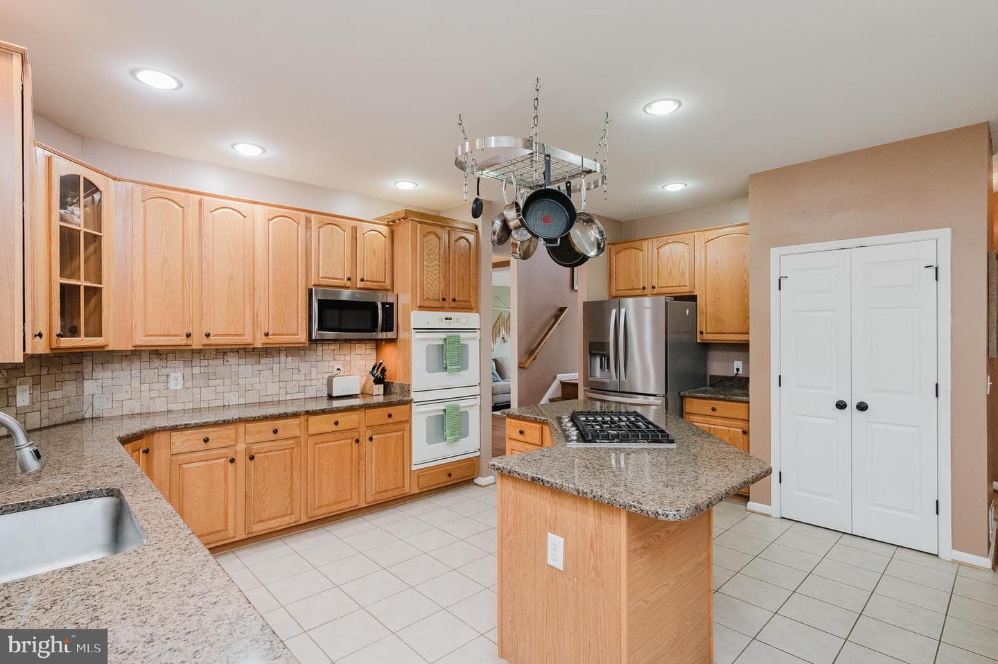 2623 E Rhododendron Drive photo 18