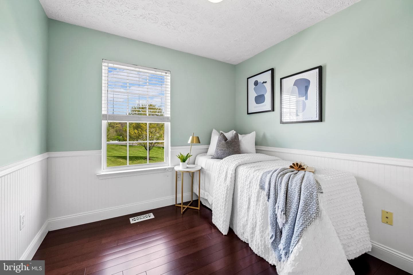 518 June Apple Court photo 21