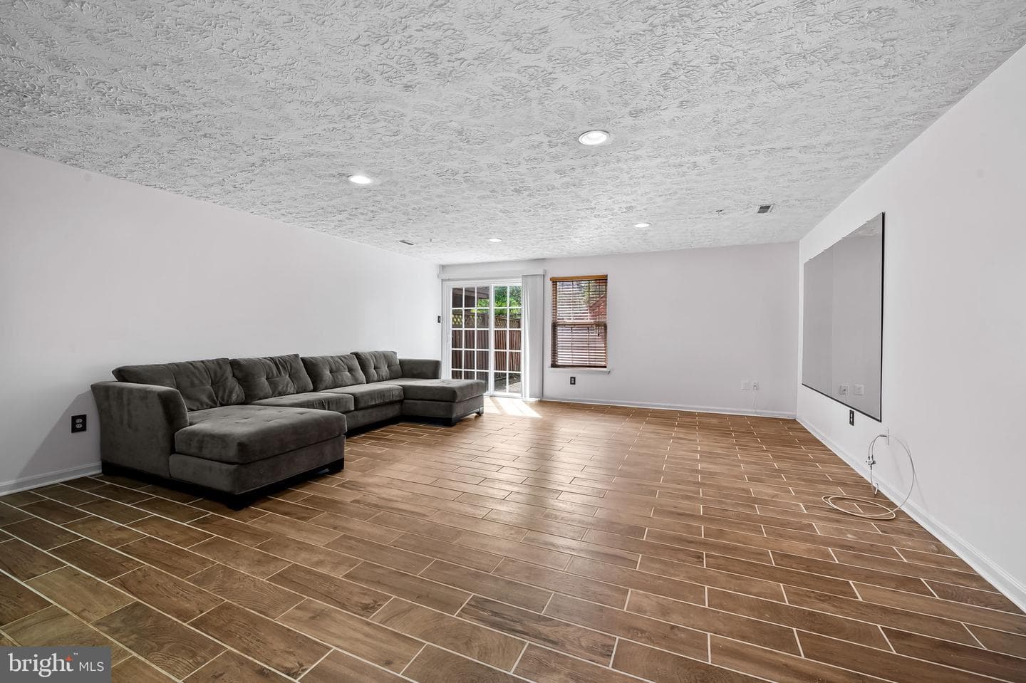 518 June Apple Court photo 28