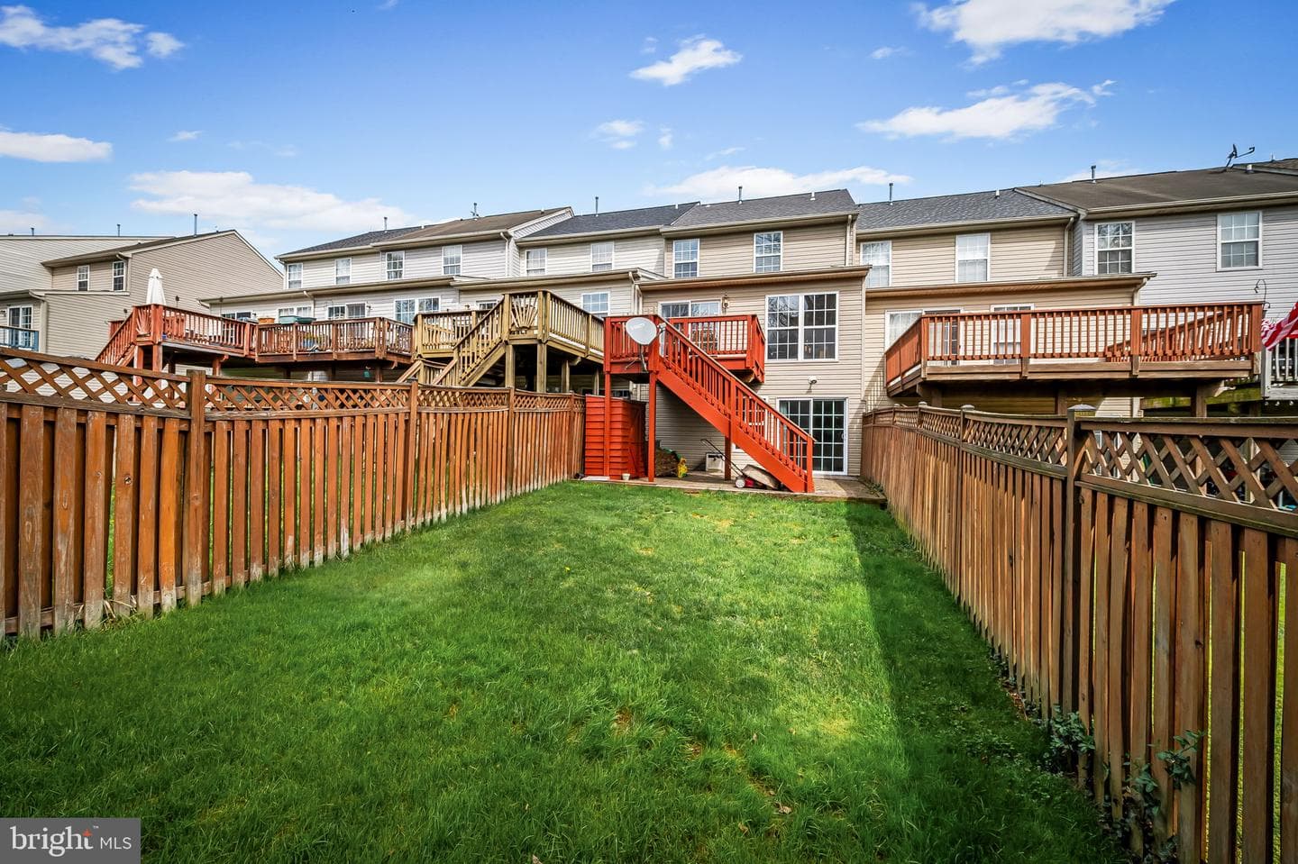 518 June Apple Court photo 35