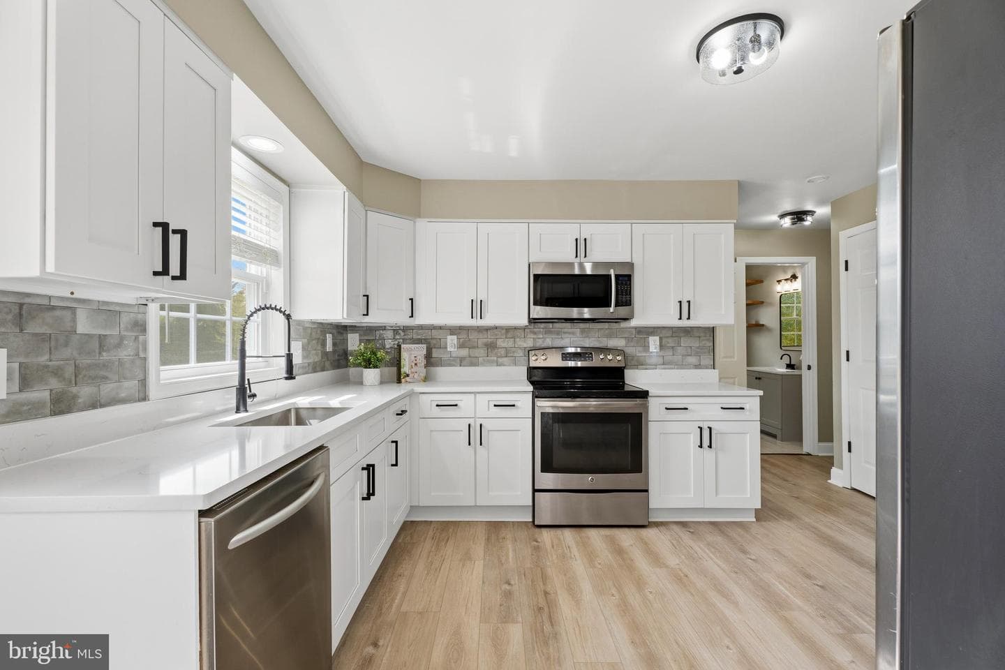 815 Gilbert Road photo 13