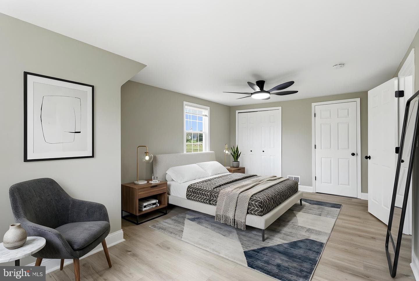 815 Gilbert Road photo 28