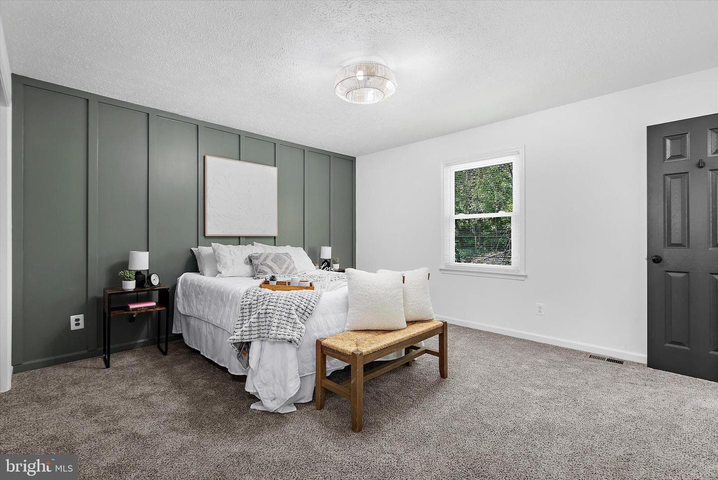 774 Everist Drive photo 21
