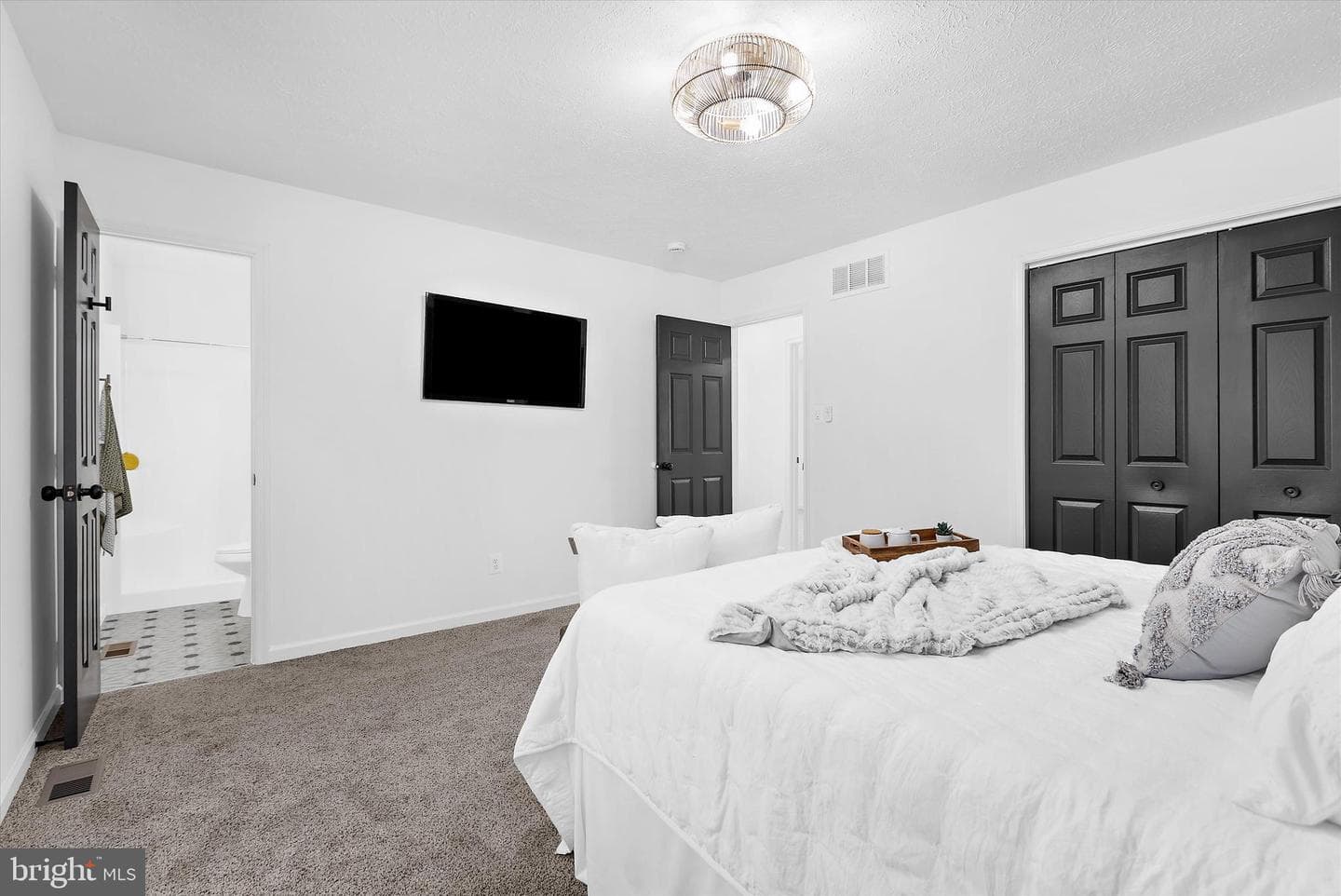 774 Everist Drive photo 23