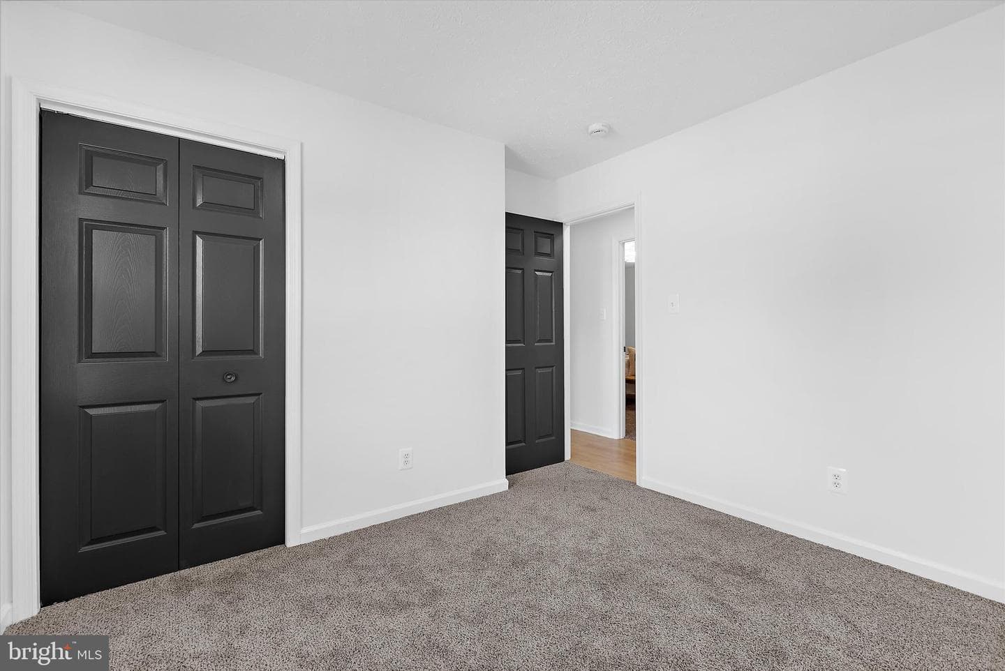 774 Everist Drive photo 27