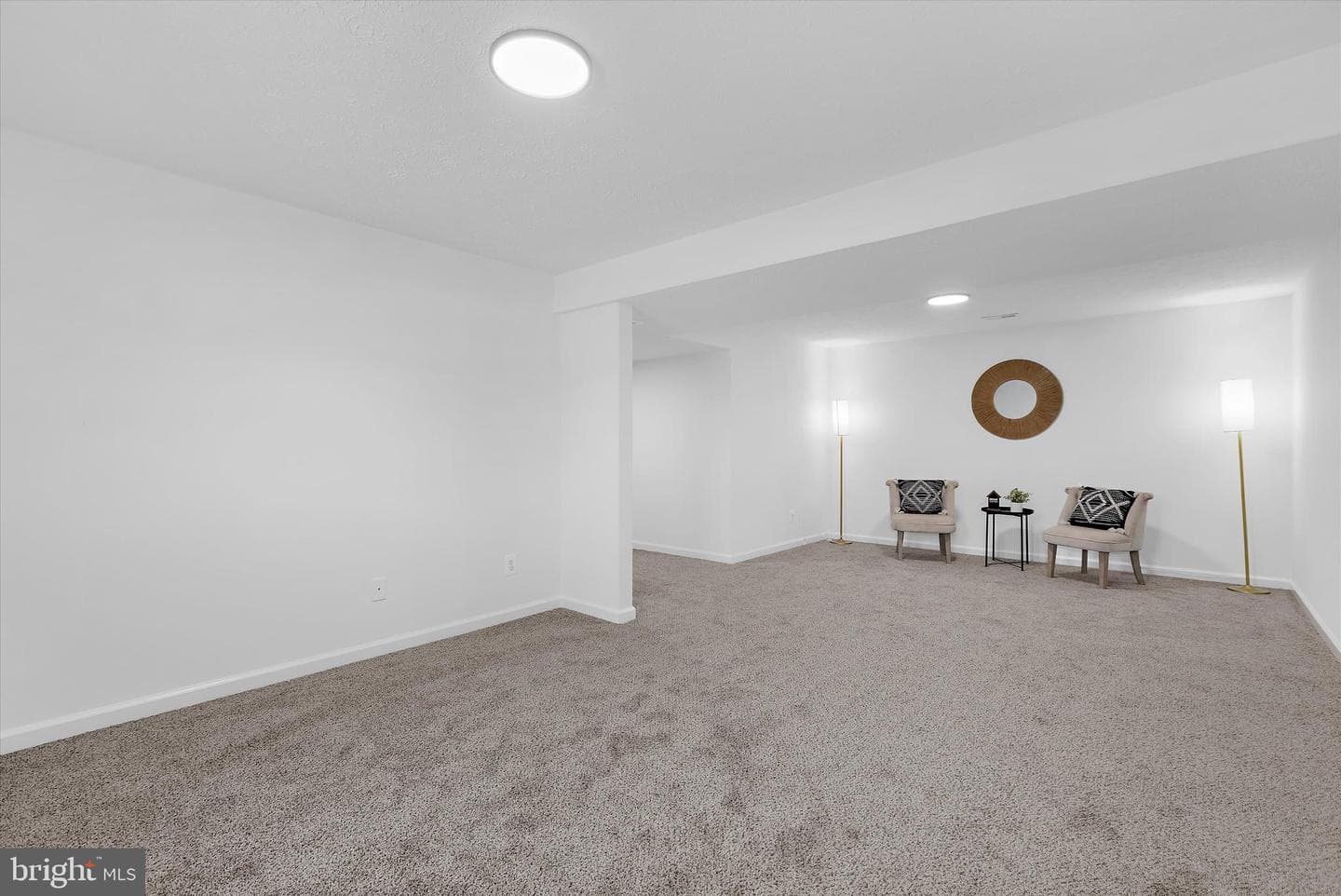 774 Everist Drive photo 34