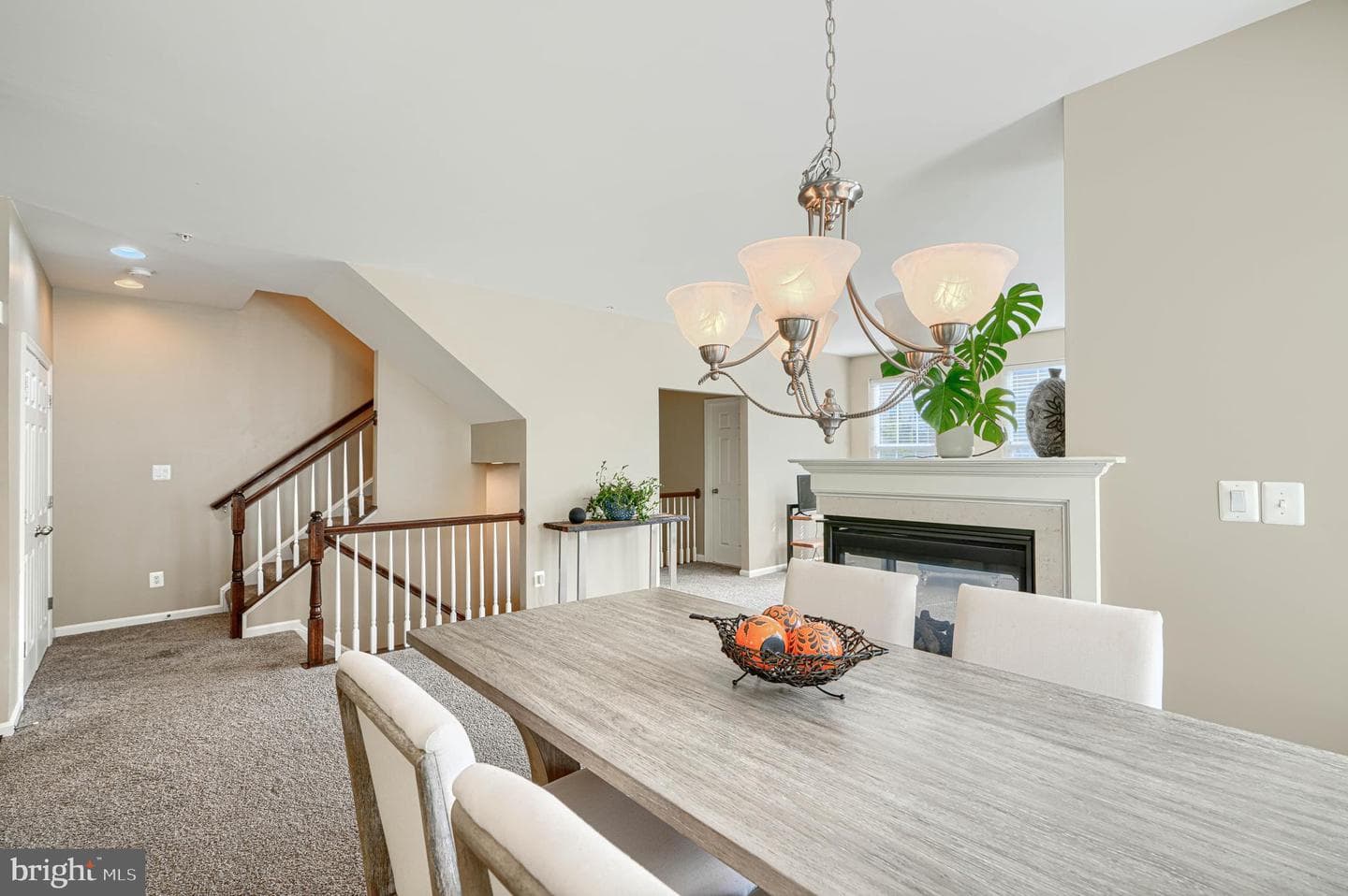 246 Mohegan Drive photo 8