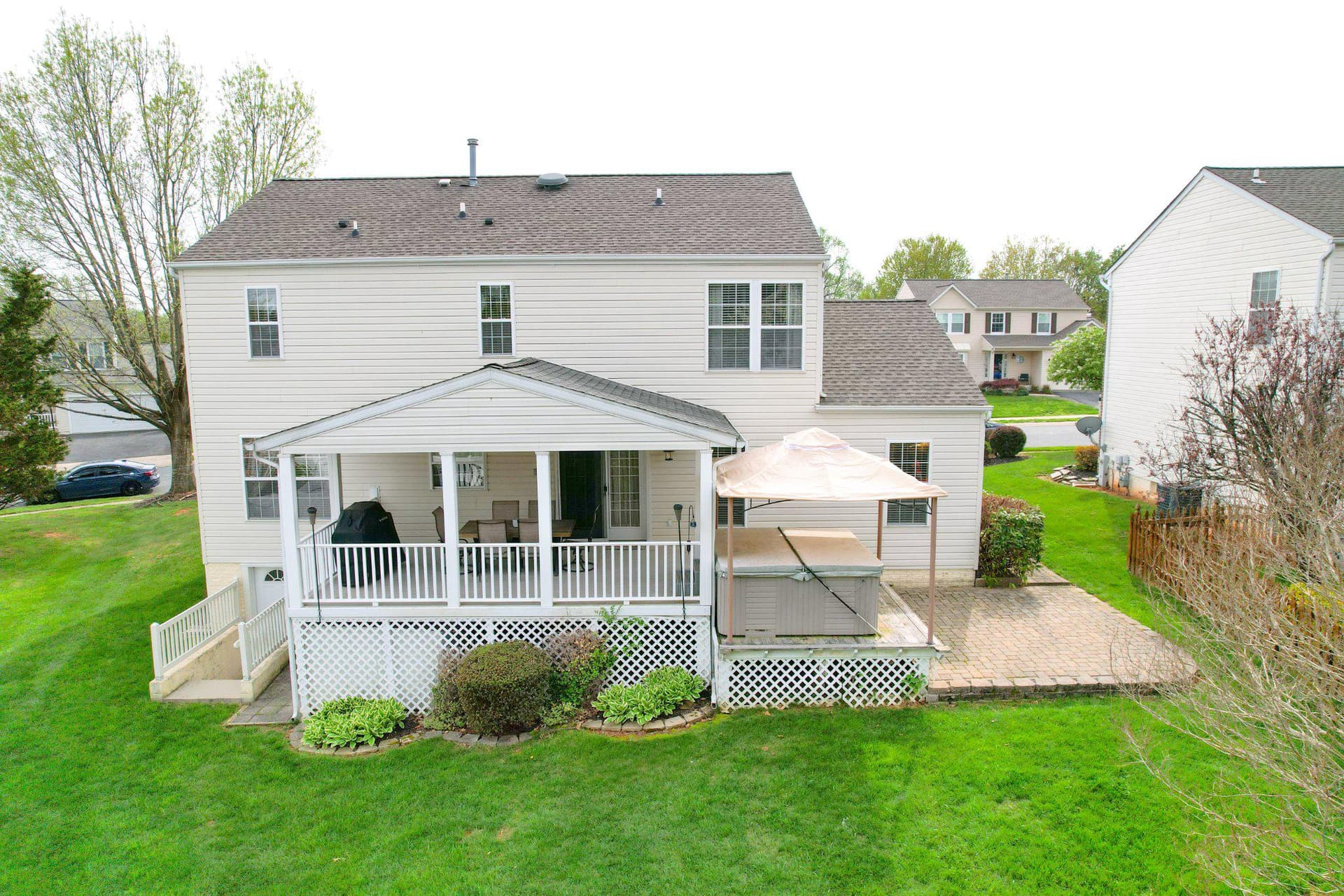 588 Felix Court photo 35