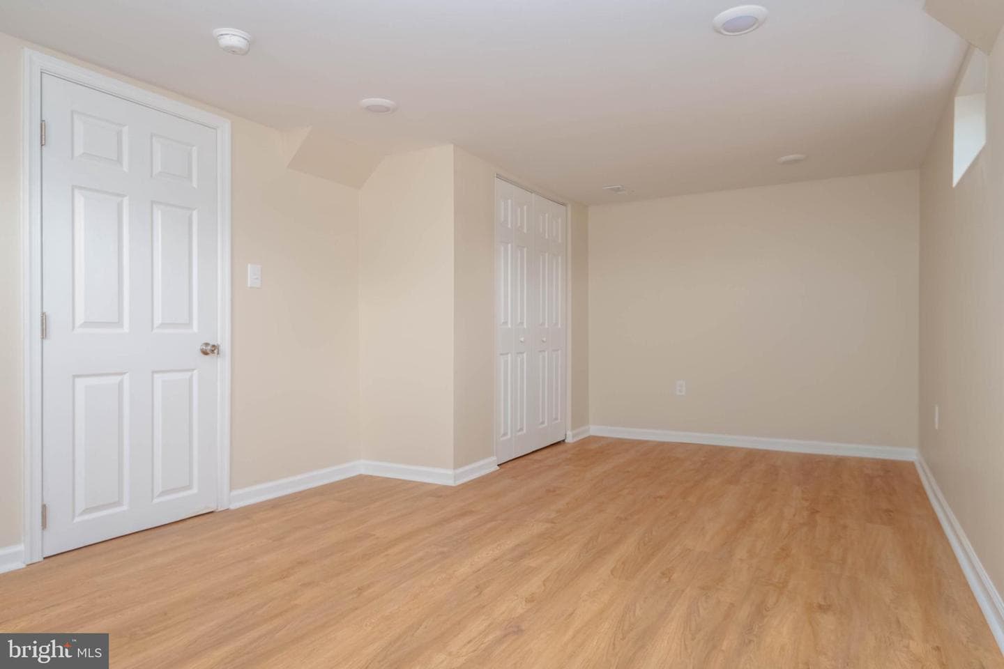 708 Webb Street photo 29