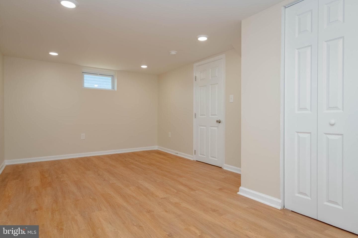 708 Webb Street photo 30