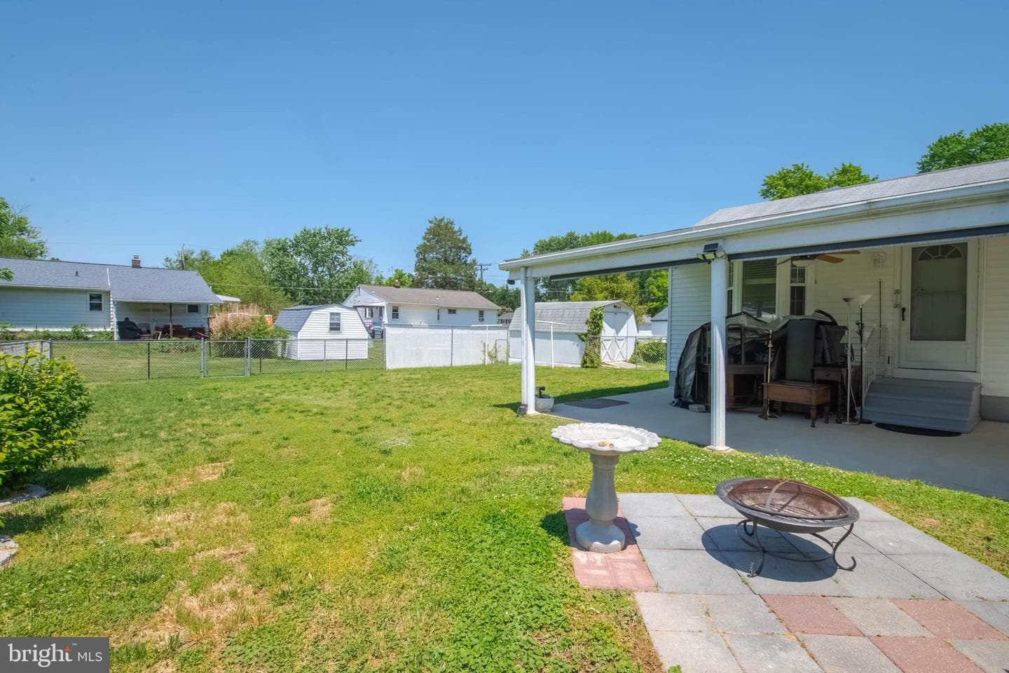 708 Webb Street photo 43