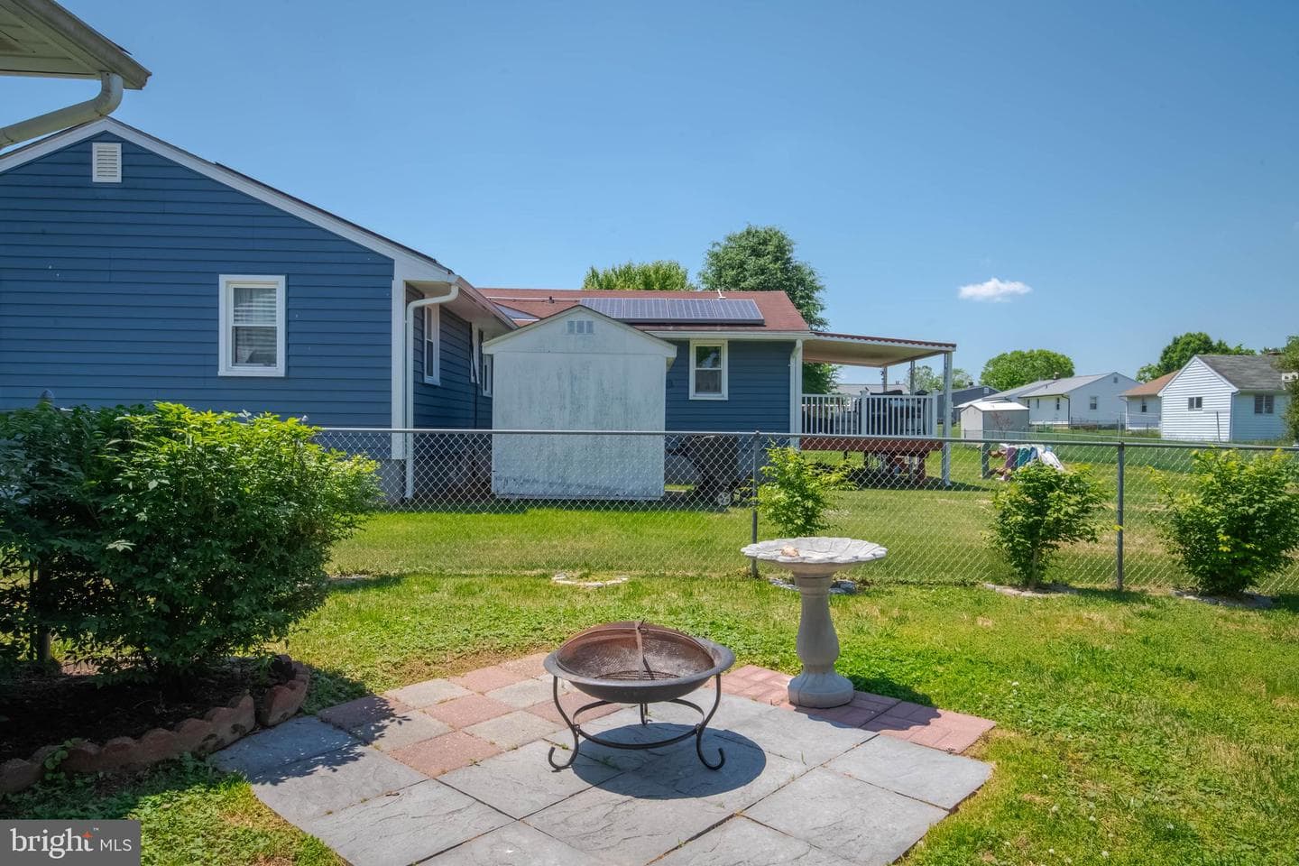 708 Webb Street photo 44