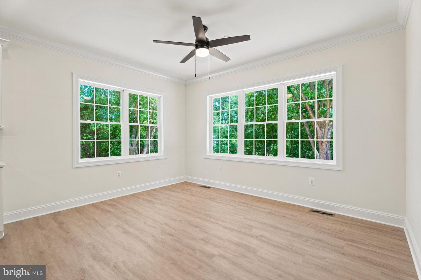 703 Fountain Green Rd N photo 13