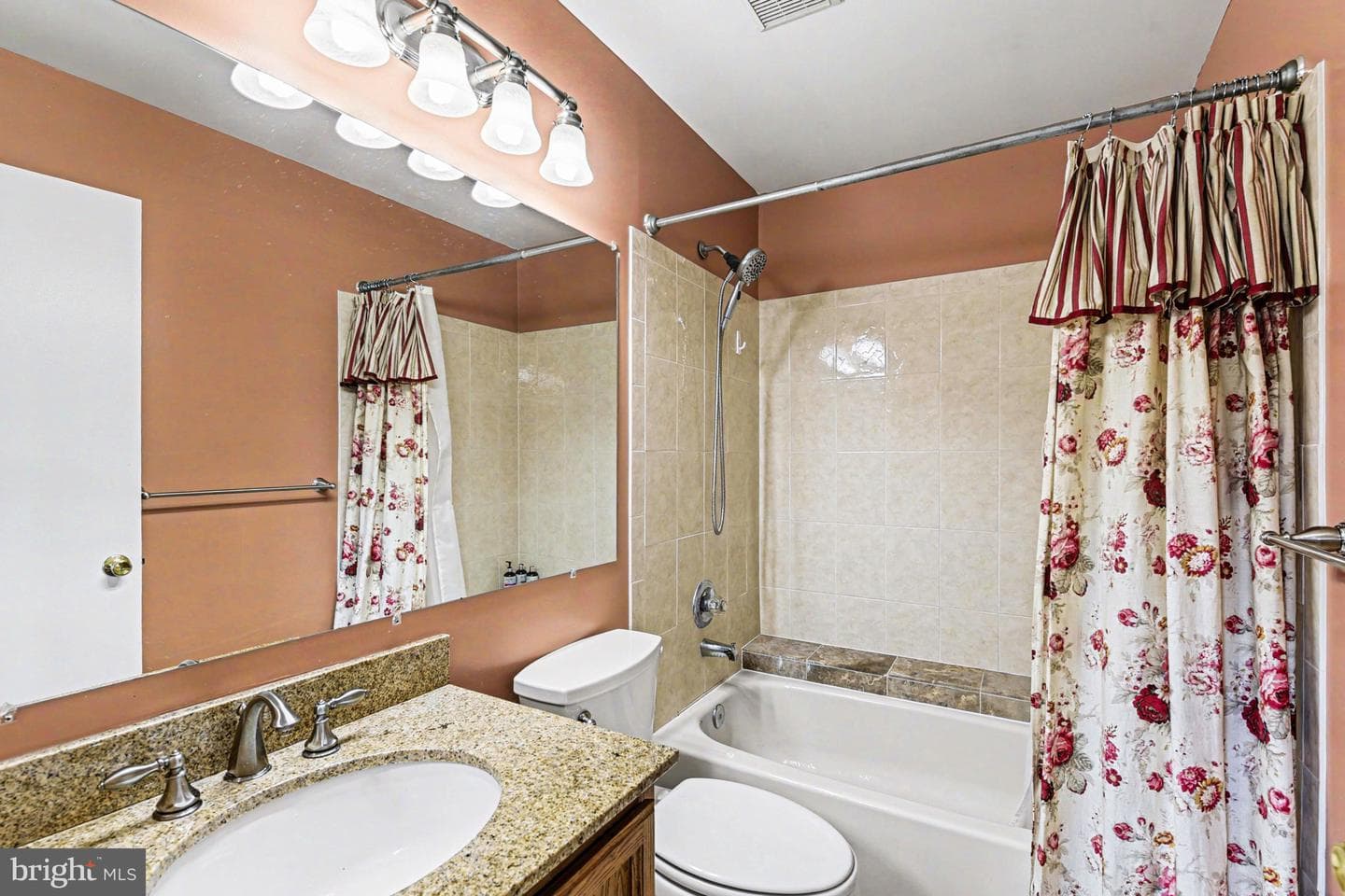 3147 Thornapple Court photo 17