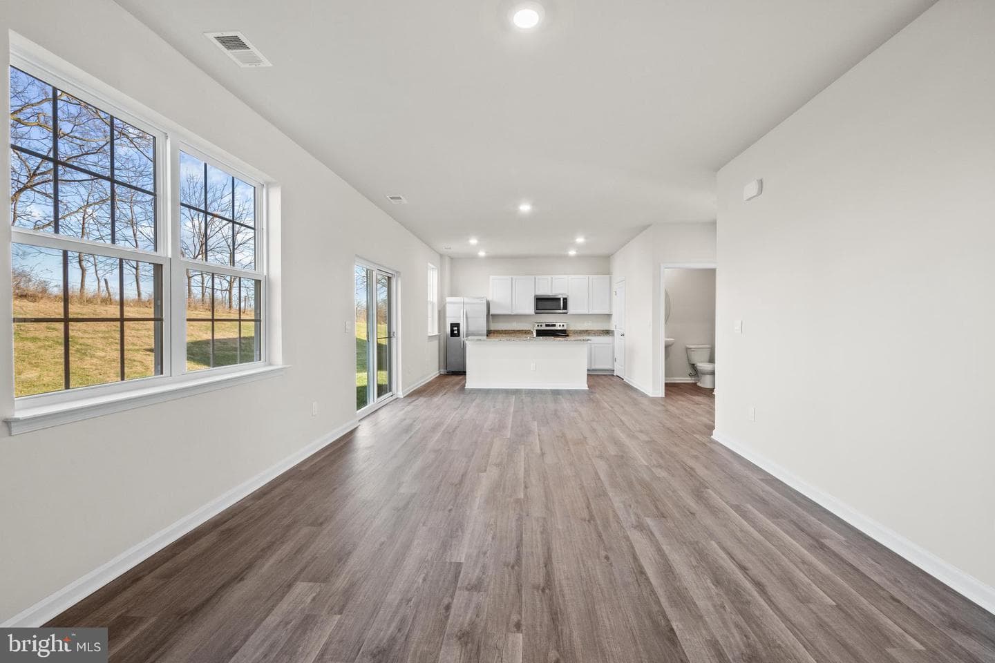 805 Spikeresh Way photo 10
