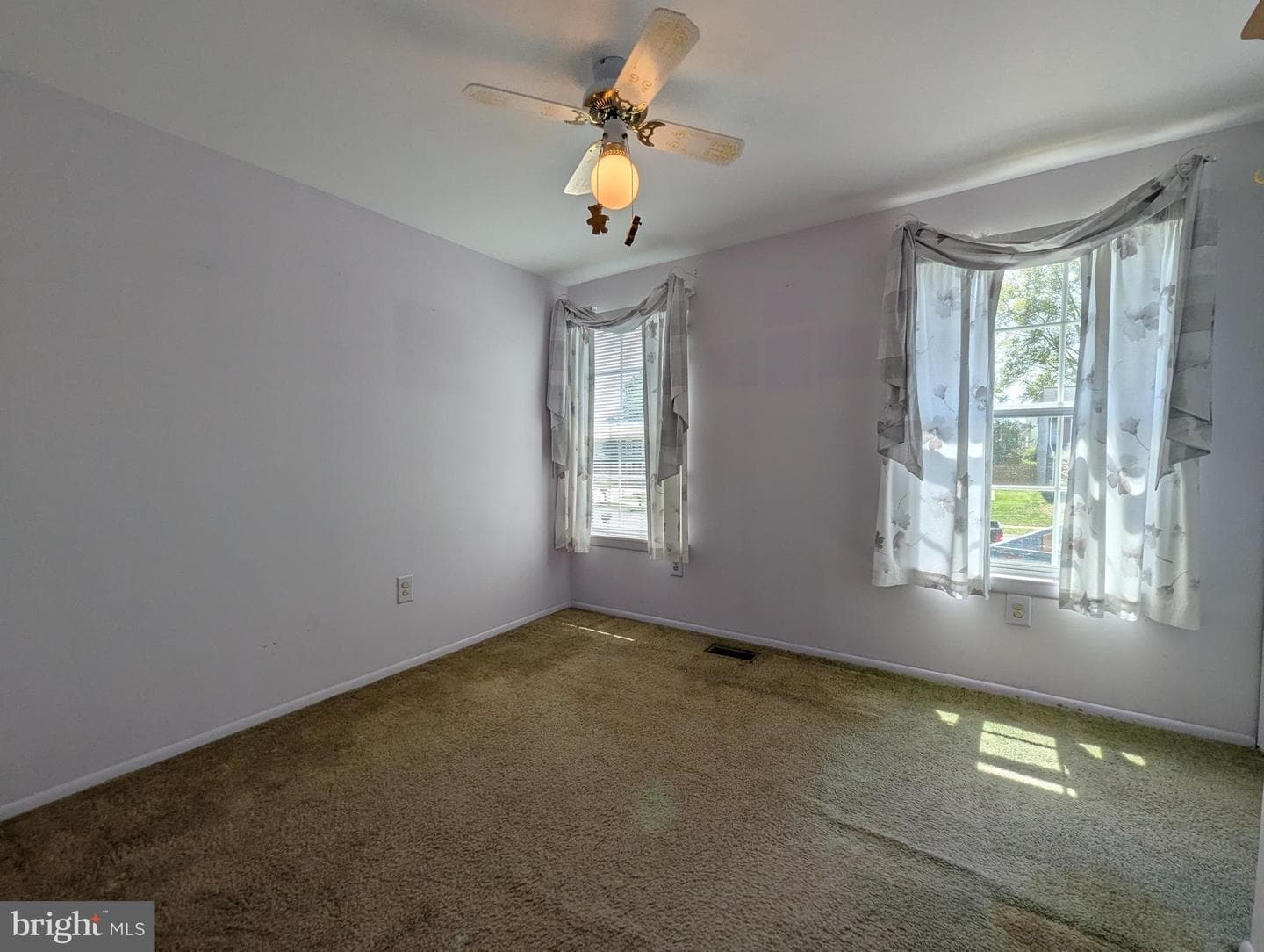 2910 Byron Court photo 8