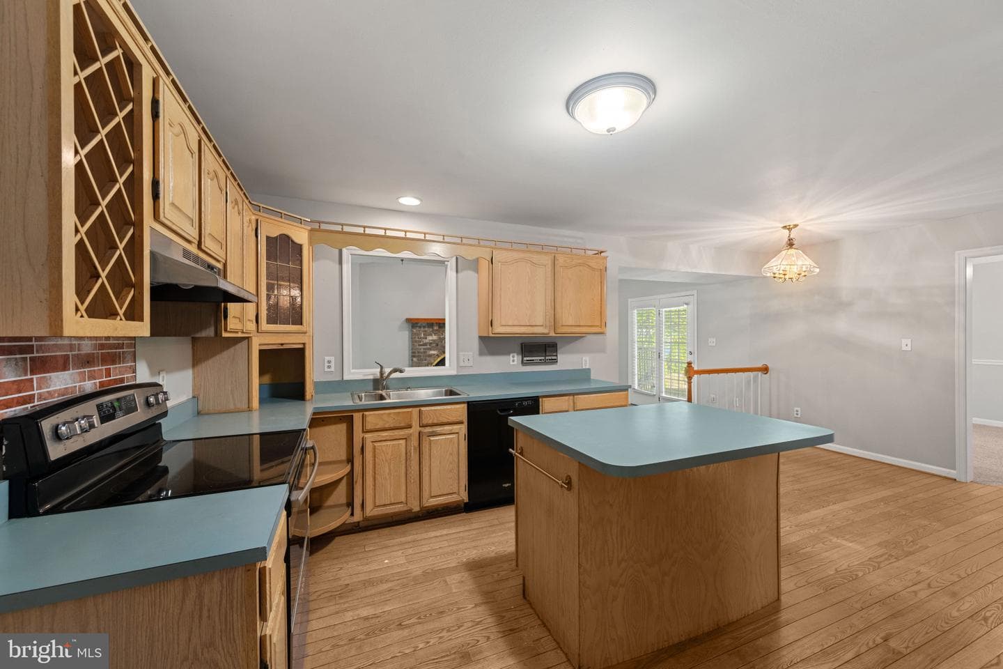 1215 Bartus Court photo 10