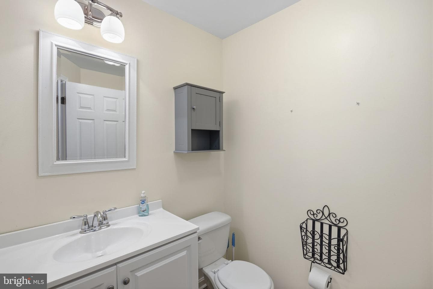 639 Emmy Dee Drive photo 12