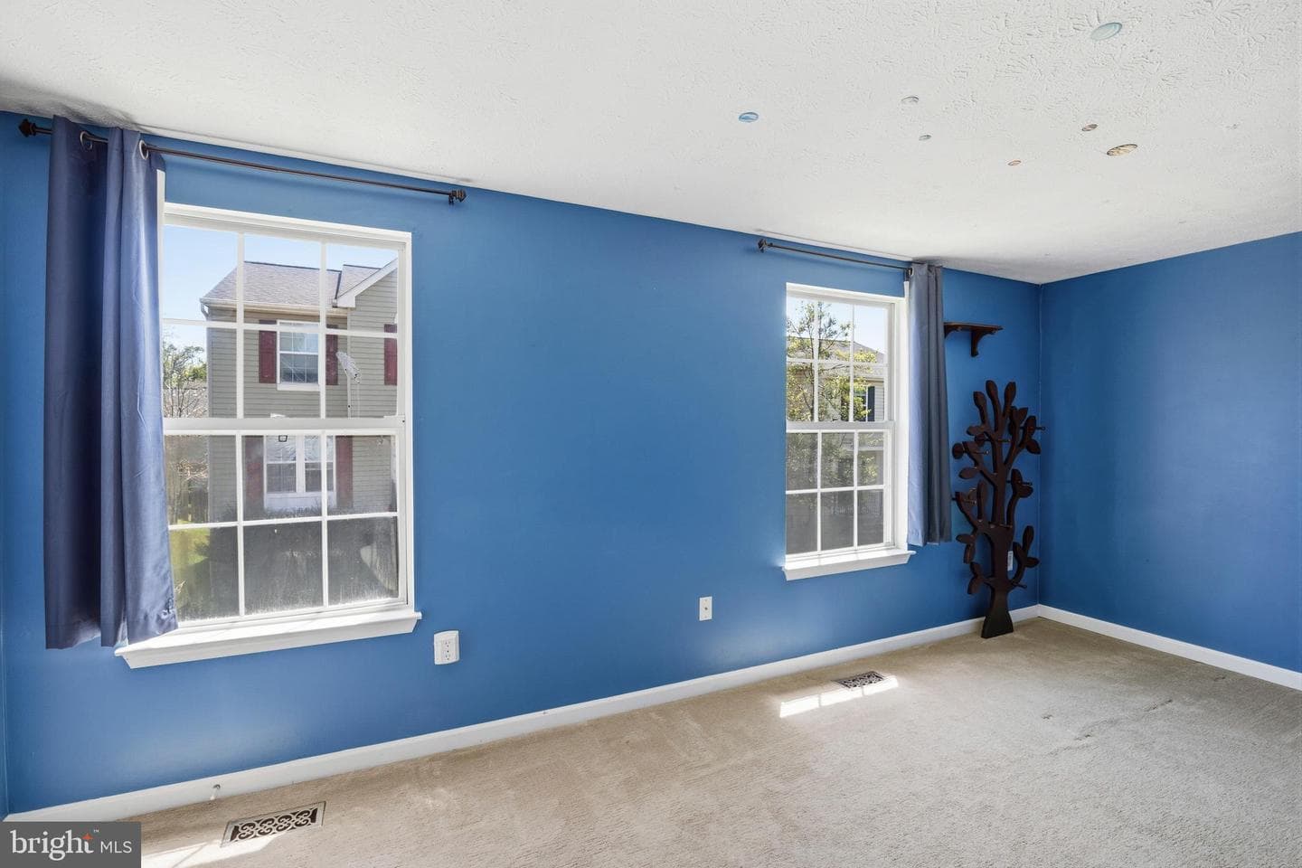 912 Jessicas Ln # 34 photo 16