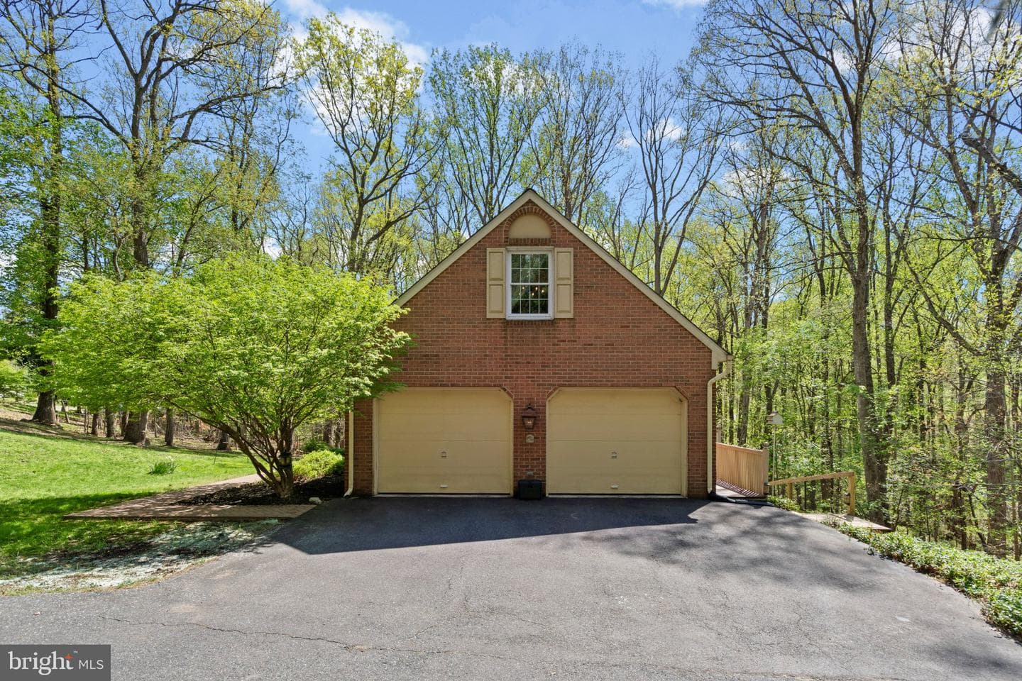 3910 Eaton Drive photo 35