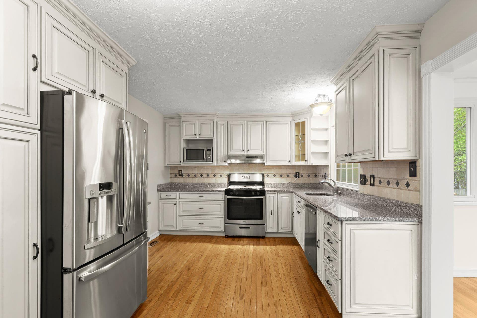 3132 Laurel View Drive photo 10