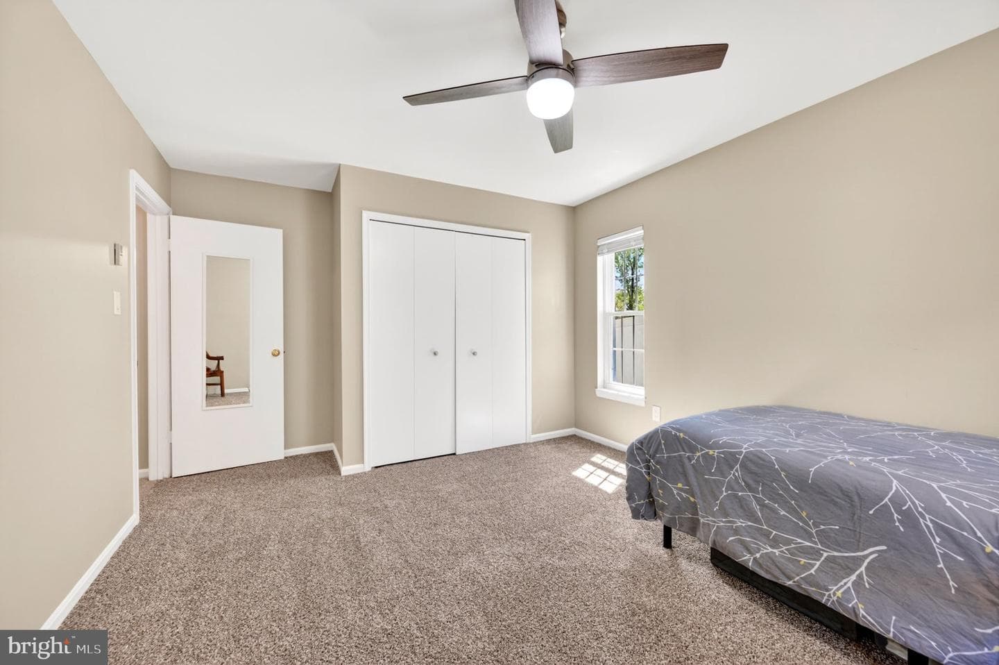 307 Aiken Terrace photo 25