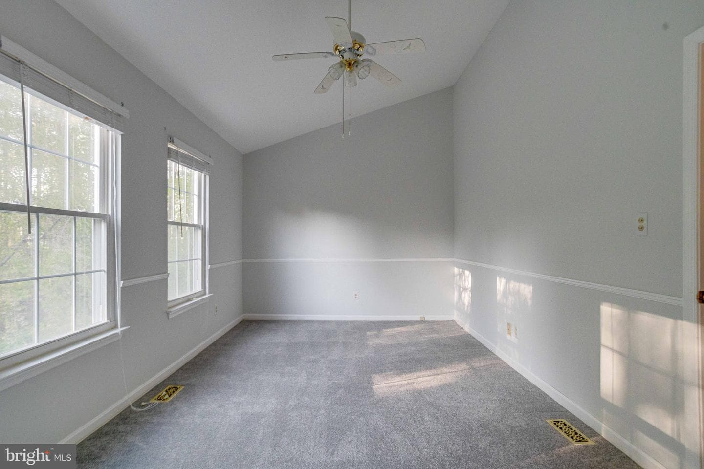1143 Robin Hill Court photo 28