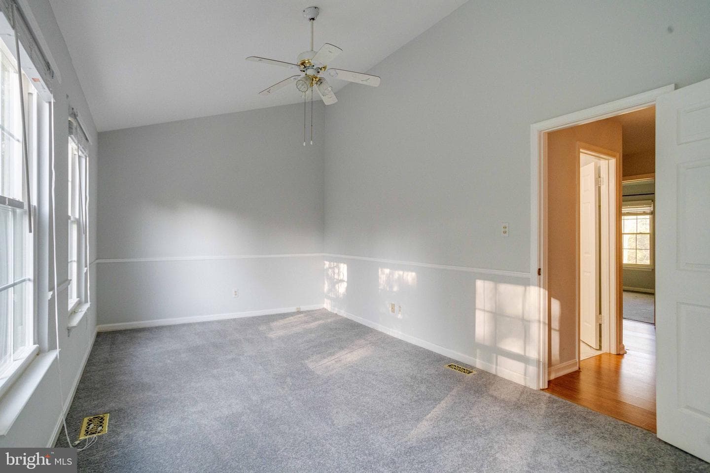 1143 Robin Hill Court photo 29