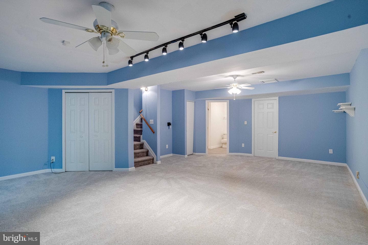 1143 Robin Hill Court photo 47