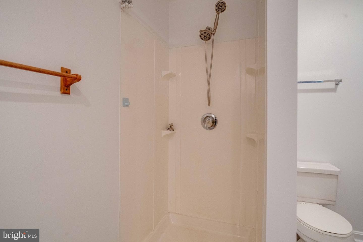 1143 Robin Hill Court photo 49