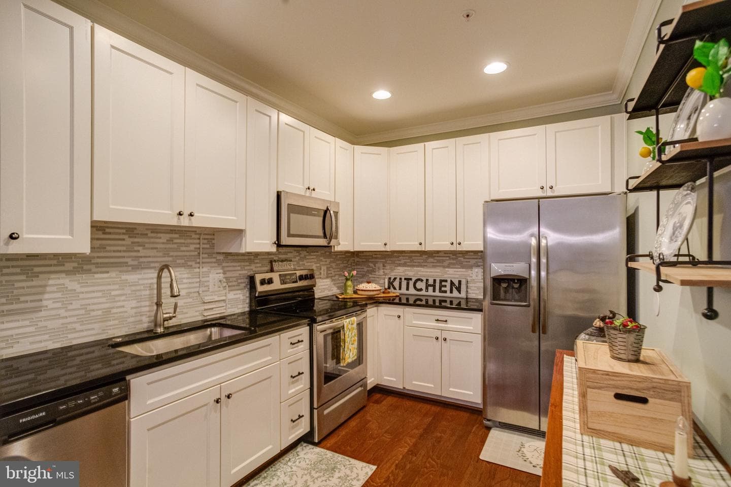 900 Macphail Woods Crossing #3a photo 20