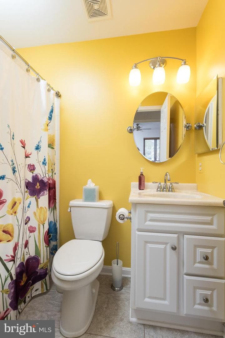 550 Riviera Drive #550-B photo 9