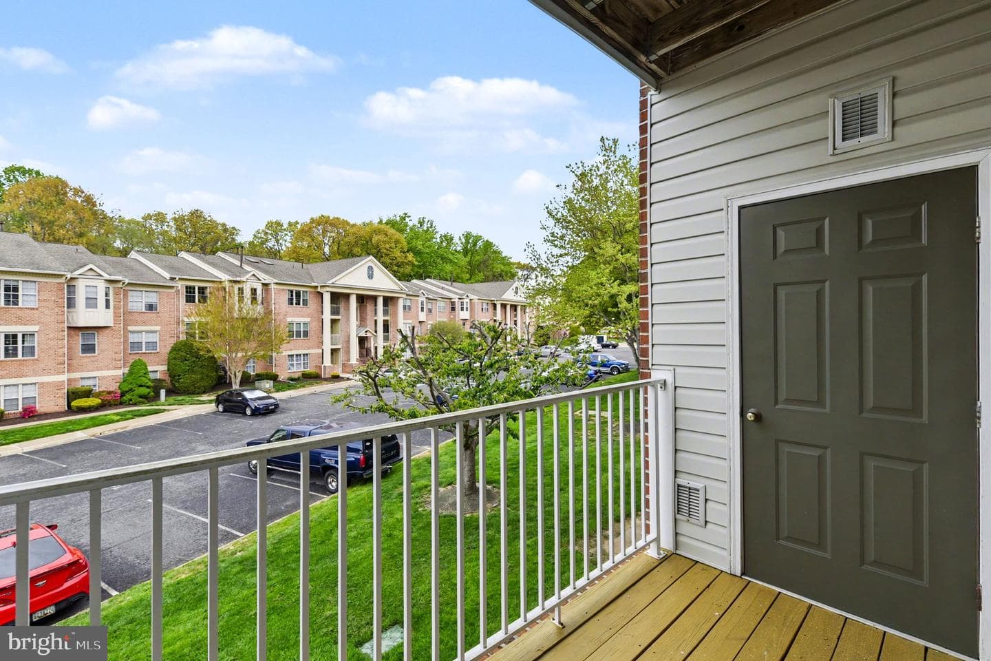 111 Sunshine Ct # F photo 26
