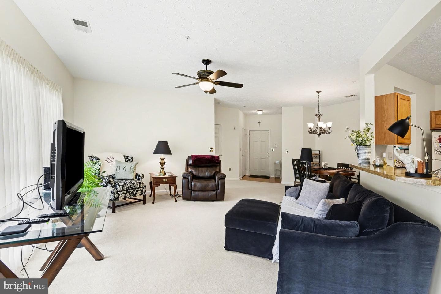 111 Sunshine Ct # F photo 9